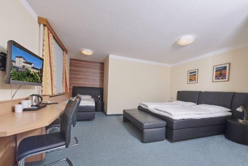 Hotel Ganslhof - image 2