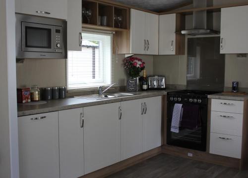 Life Begins @ 40 Sun Valley Park