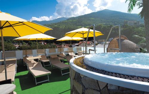 Hotelpension Engel, Unterkunft in Schluderns