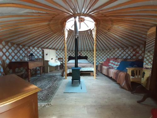 Oakdean Cottage Yurt - Hotel - Blakeney