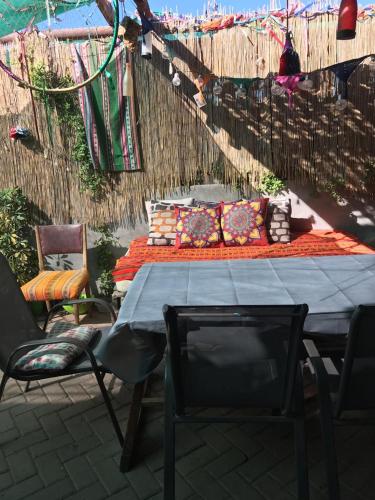 

Mantra Desert Hostel