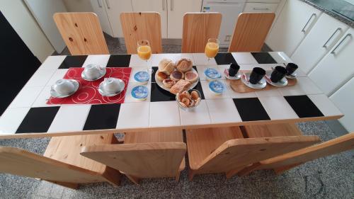 BRUMA HOSTEL - image 2