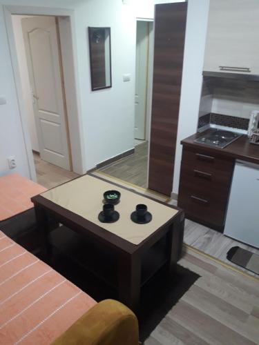 Apartmani Nikola u vili Semeteš - image 3