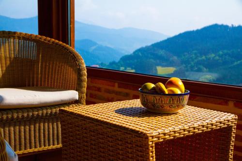 Kilátás, Aterbe in Leintz Gatzaga