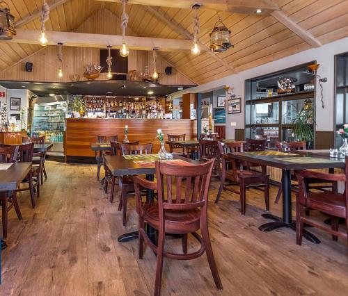 Nhà hàng, Hotel Duus by Keflavik Airport in Keflavik