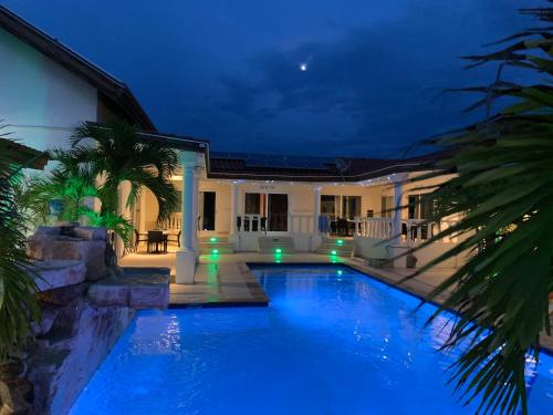 Boutique Hotel Swiss Paradise Aruba Villas and Suites