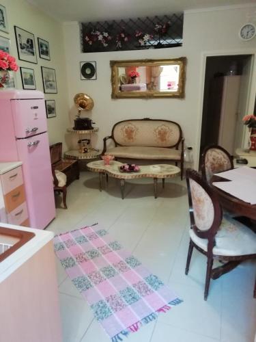  A DREAMING VINTAGE HOME IN THESSALONIKI! in Thessaloniki