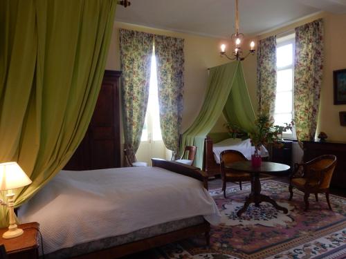 Le Chateau de Grand Rullecourt Chambres d'hotes Nord pas de calais