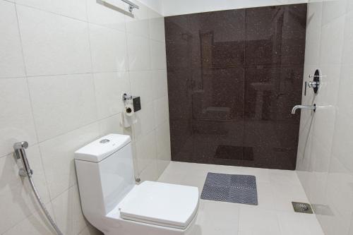 Well-appointed bathrooms