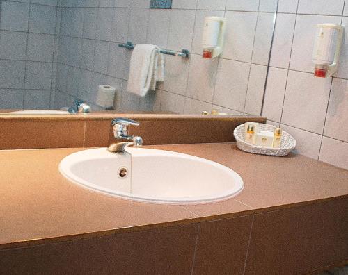 Best Western Plus Park Hotel Brussels - image 5
