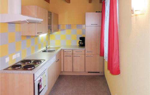 Amazing Apartment In Mrtschach With Kitchen