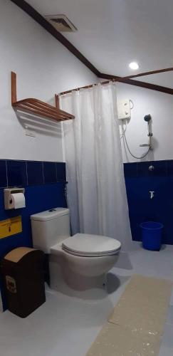 Bathroom, Isla de Paz Beach Resort in Siquijor Island