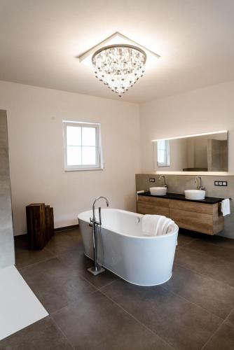 Bathroom, Rosenchalet in Erlabrunn