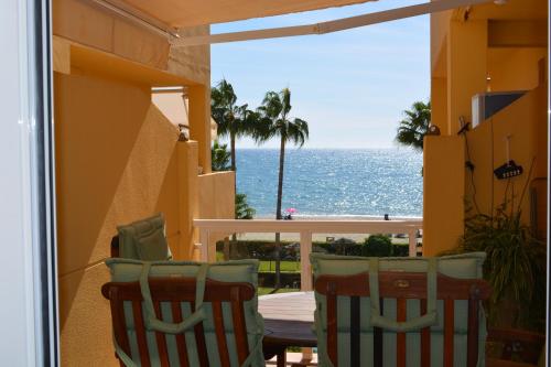  Arruzafa Front Beach - Free Parking, Pension in La Cala de Mijas