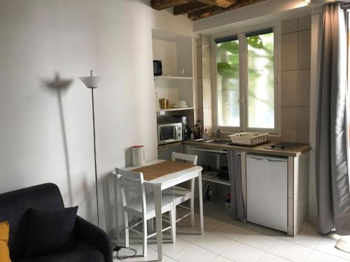 Top Apartment Etoile av Ternes Paris