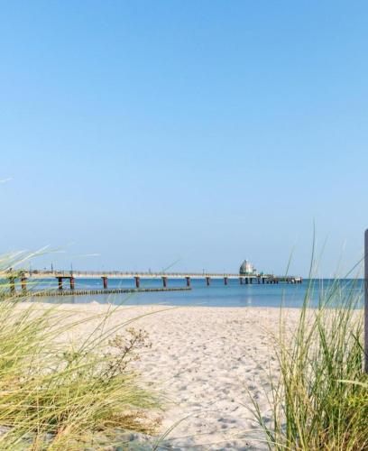 Haus Findling 174m von Zum Frankenhof entfernt