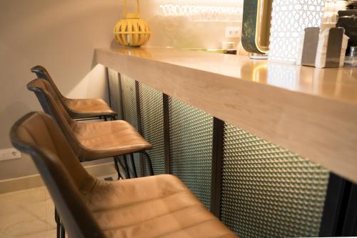 Hotel Sercotel Tres Luces - image 3