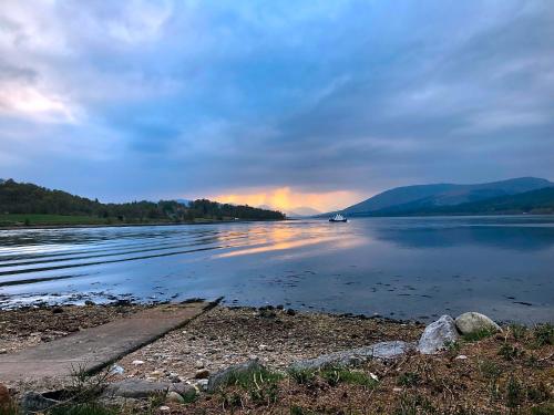 Linnhe Lochside Holidays - image 5