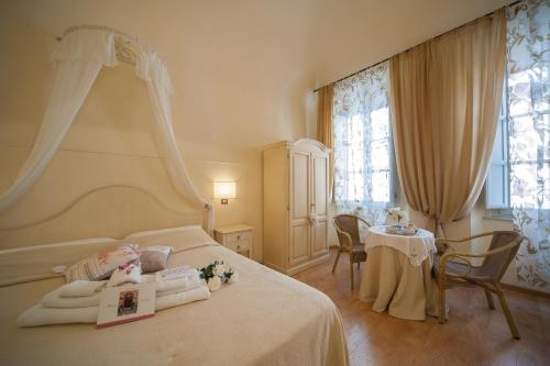 Albergo Etruria - Hotel - Volterra