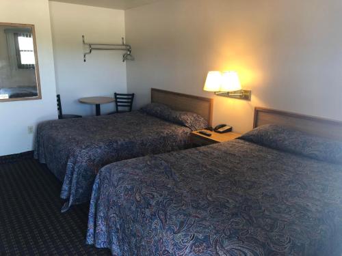 Exxon Quik Stop & Motel 3