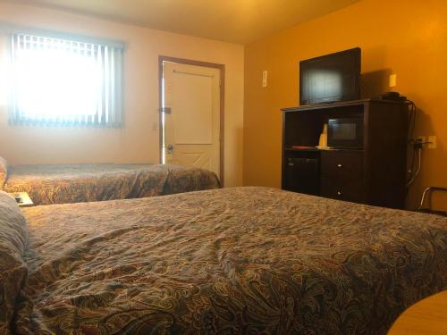 Exxon Quik Stop & Motel - image 7