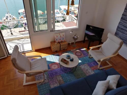  Aegina Port Apt 1-Διαμερισμα στο λιμανι της Αιγινας 1 in Ägina Stadt