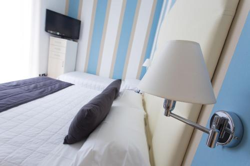 Hotel Flora - image 11