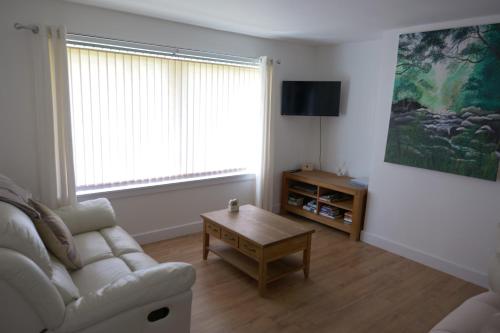 Kirkside Holiday Home in Alness