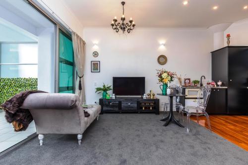 *Vibrant Viaduct Harbour Apartment with Balcony & Best Location* Auckland, Auckland (zdjęcie 9)