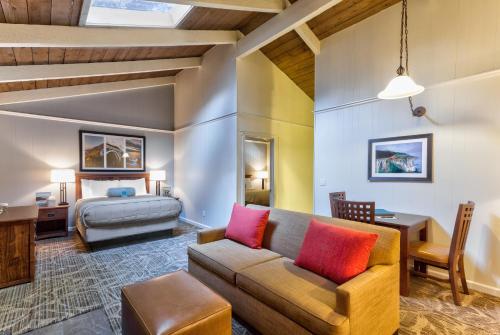 Big Sur Lodge