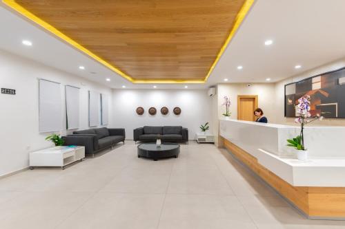 Patogumai, Erato Beach Hotel Adults Only by Smile Hotels in Platanias