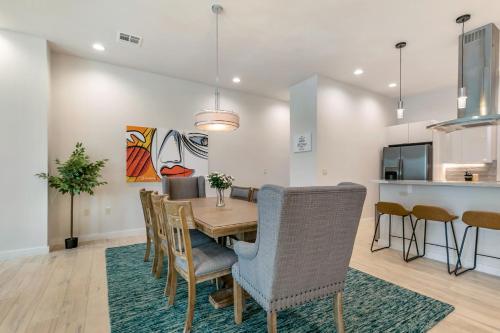Bienville Villas: Brand New 4BR - image 6