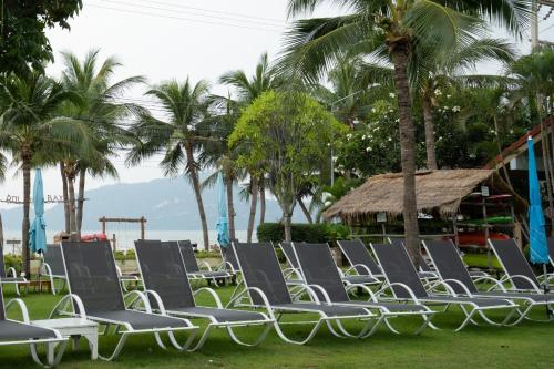 Dolphin Bay Beach Resort