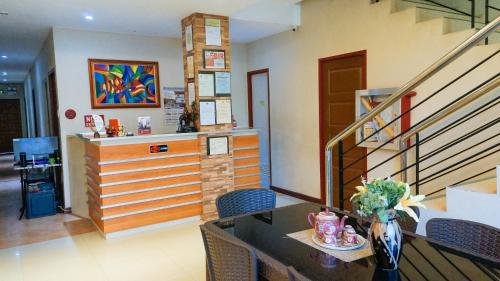 Lobby, RedDoorz near Talisay District Hospital in Talisay City