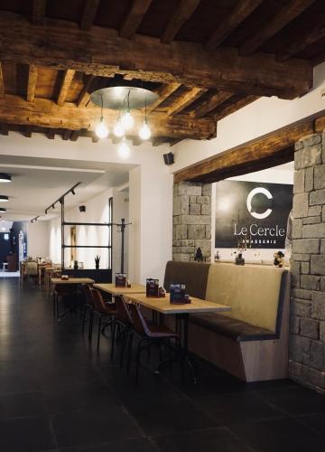 ห้องอาหาร, Le Clocher - Résidence Le Cercle (Le Clocher - Residence Le Cercle) in มาร์เช่-เอน-ฟาเมนเน่