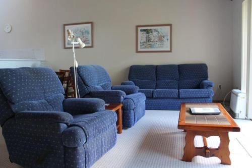 Coastal Retreat Unit 5 in Sunshine Bay