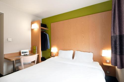1 queen bed