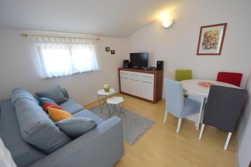  Apartment Starman in Malinska