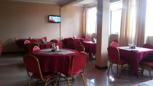 Westcliff Hotel in Lira