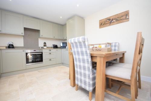 The Parlour  Emsworth - main image