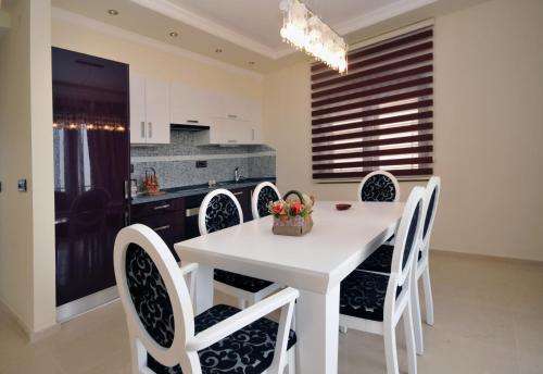 Faciliteiten, St.George Apartments in Lucice