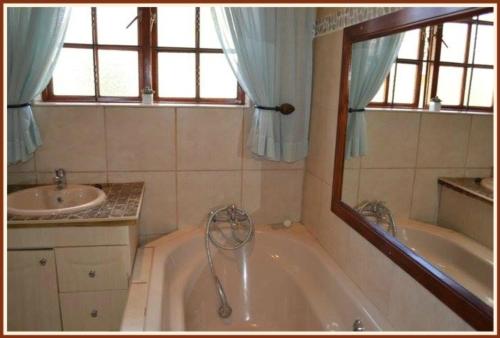 JOCK-INN GUEST HOUSE