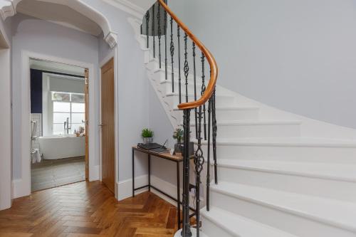 大堂, Dollar Apartments-41 Bridge Street in 多勒