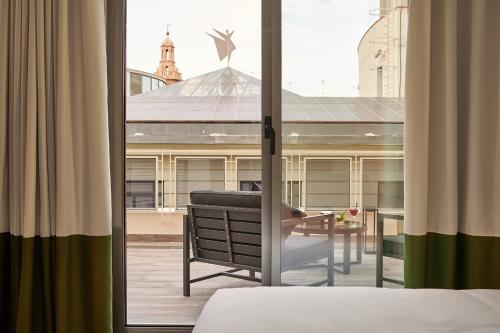 Room Mate Cosmo - City Centre, Valencia - 발코니/테라스