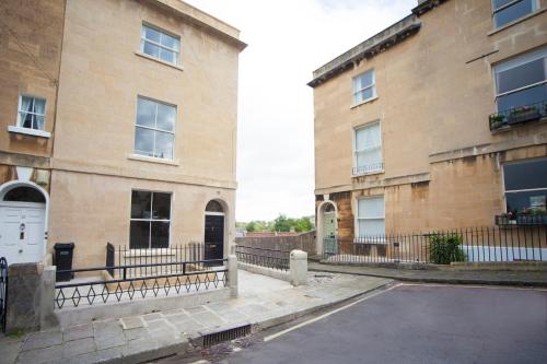 City View - 11 Southcot Place - image 5