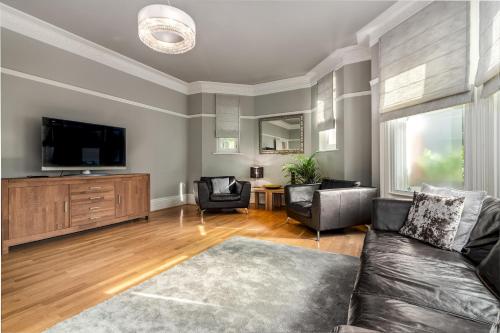 Stunning West Kensington Gem, Earls Court, London