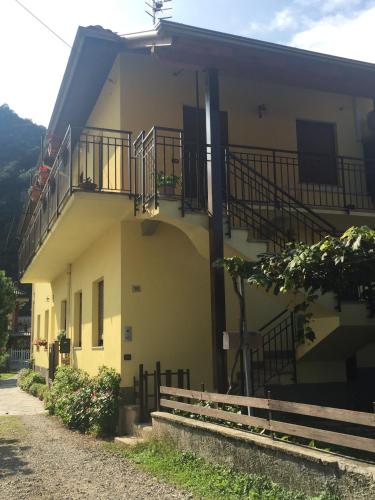  CASAVACANZA CHIARA, Ferienwohnung in Gravellona Toce