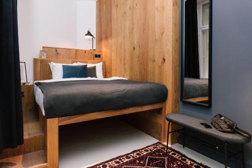 TG Hotel Suites Budapest - image 11