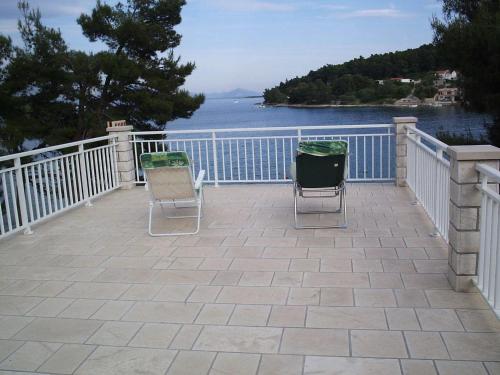 Apartments Holiday - image 8