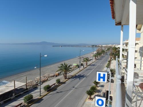 Hotel Alexandrion - image 2